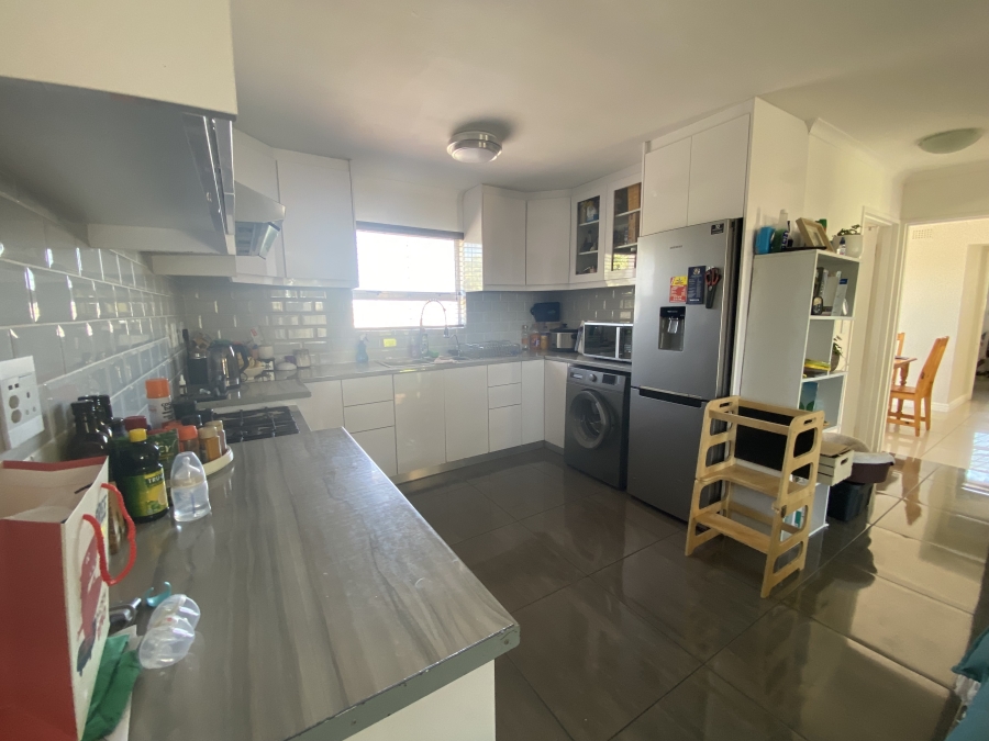 To Let 3 Bedroom Property for Rent in Sunningdale Western Cape